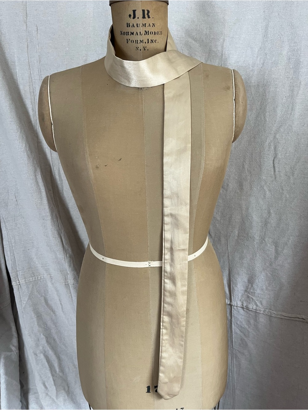 2/$20 Vintage Women’s Thin Scarf
